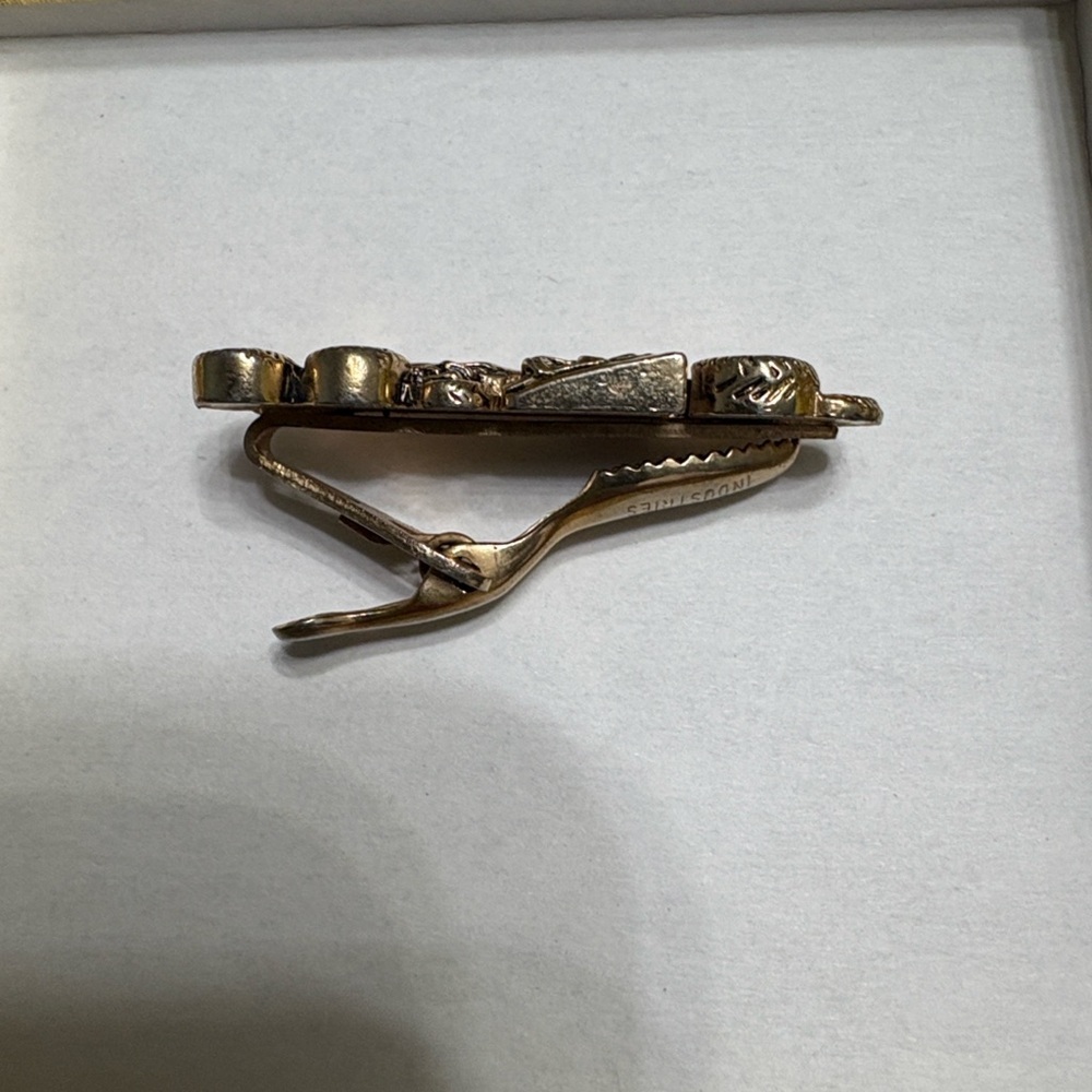 Vintage Adams Gold Tone Farm Tie Clip - Picture 4 of 4